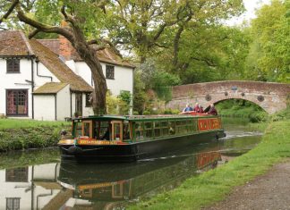 The Surrey Heath Show will be working with The Basingstoke Canal Society for this year’s Show