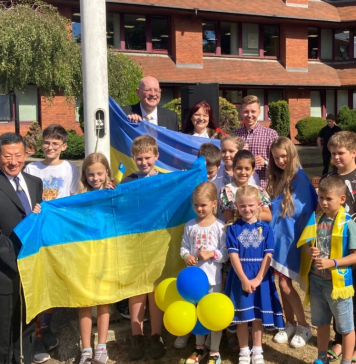 Surrey Heath Borough Council raise flag for Ukrainian Independence Day